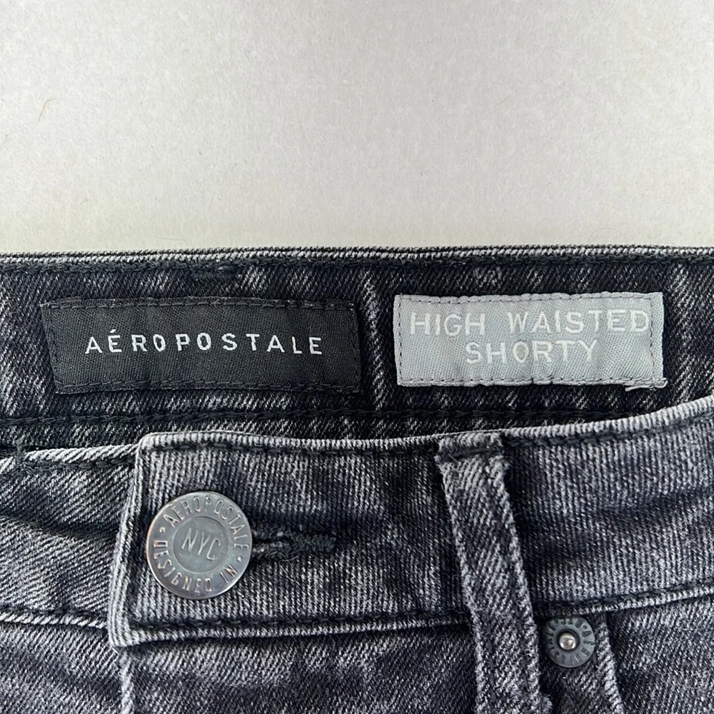 Aeropostale Black Jean Shorts High Waisted Shorty Distressed Womens Size 6